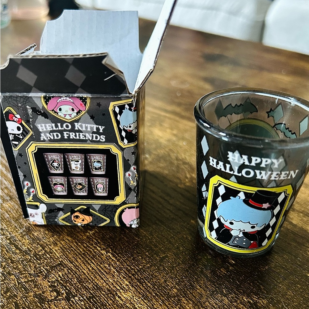 Hello Kitty and Friends Halloween Mini Glass Set - Kiki